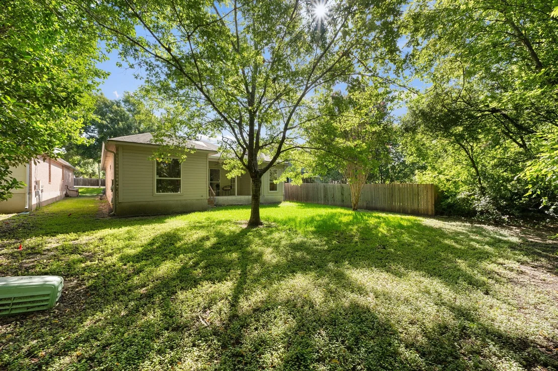 Photo of 1005 Briargate DR