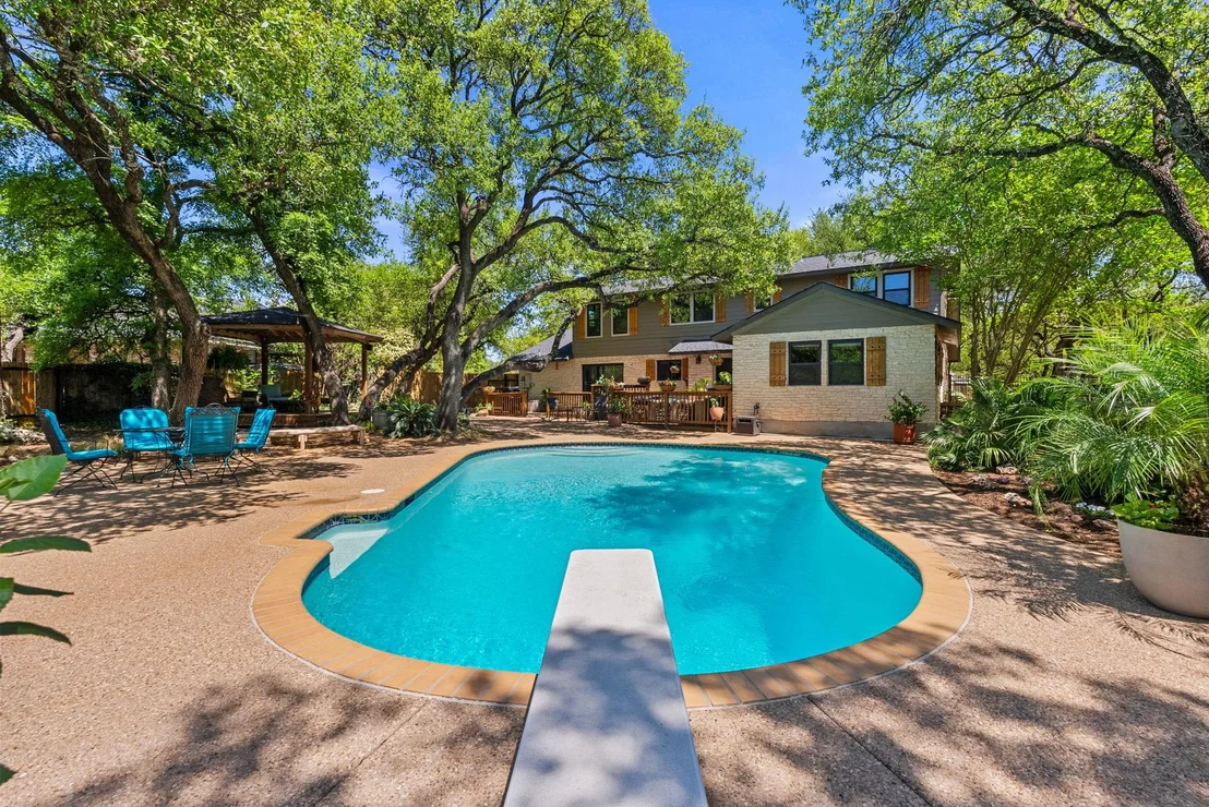 Photo of 2906 Quail Run DR