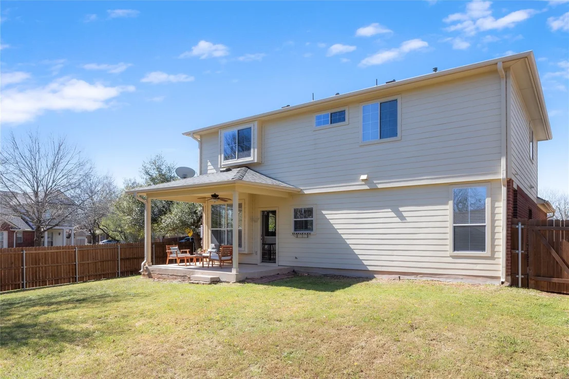 Photo of 3100 Lynnbrook DR