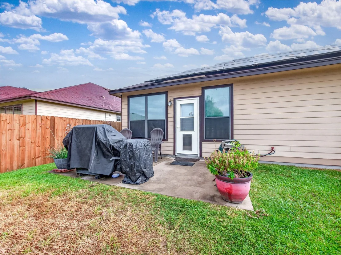 Photo of 1017 Oatmeal DR
