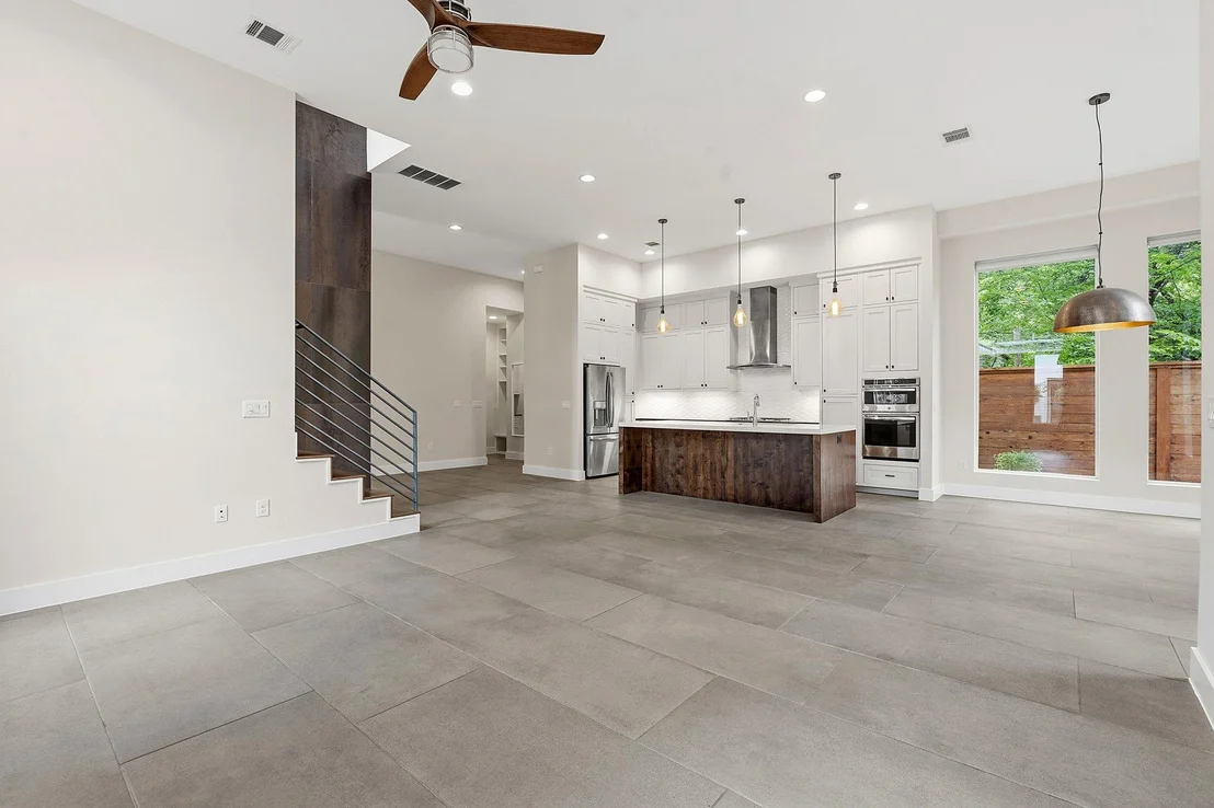 Photo of 1307 Clifford Ave