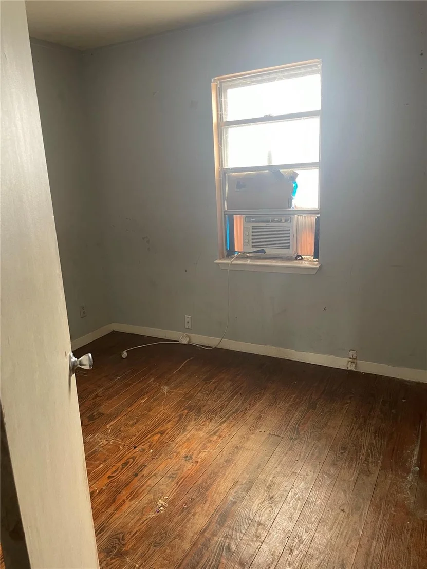 Photo of 706 Sheffield Ave
