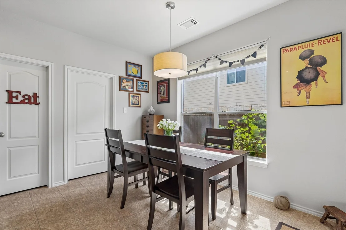 Photo of 3635 Pine Needle CIR