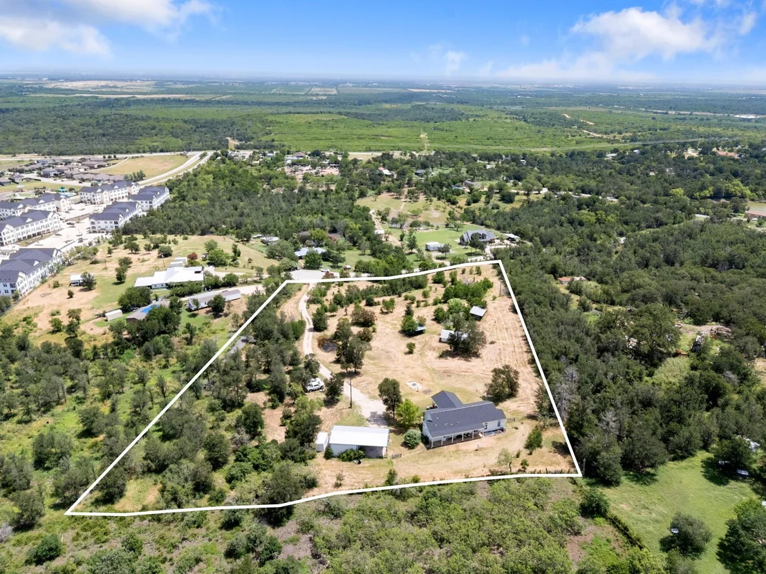 Photo of 15701 Forest Glen CV