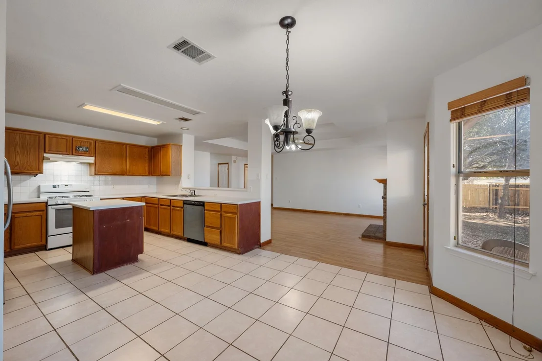 Photo of 1402 Quicksilver CIR