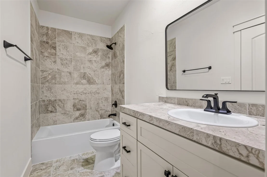 Photo of 13601 Montview DR