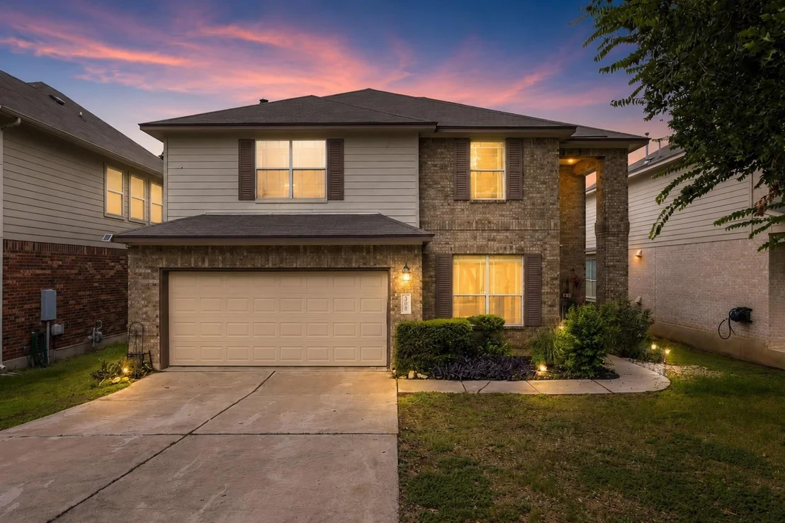 Photo of 301 Bayou Bend DR