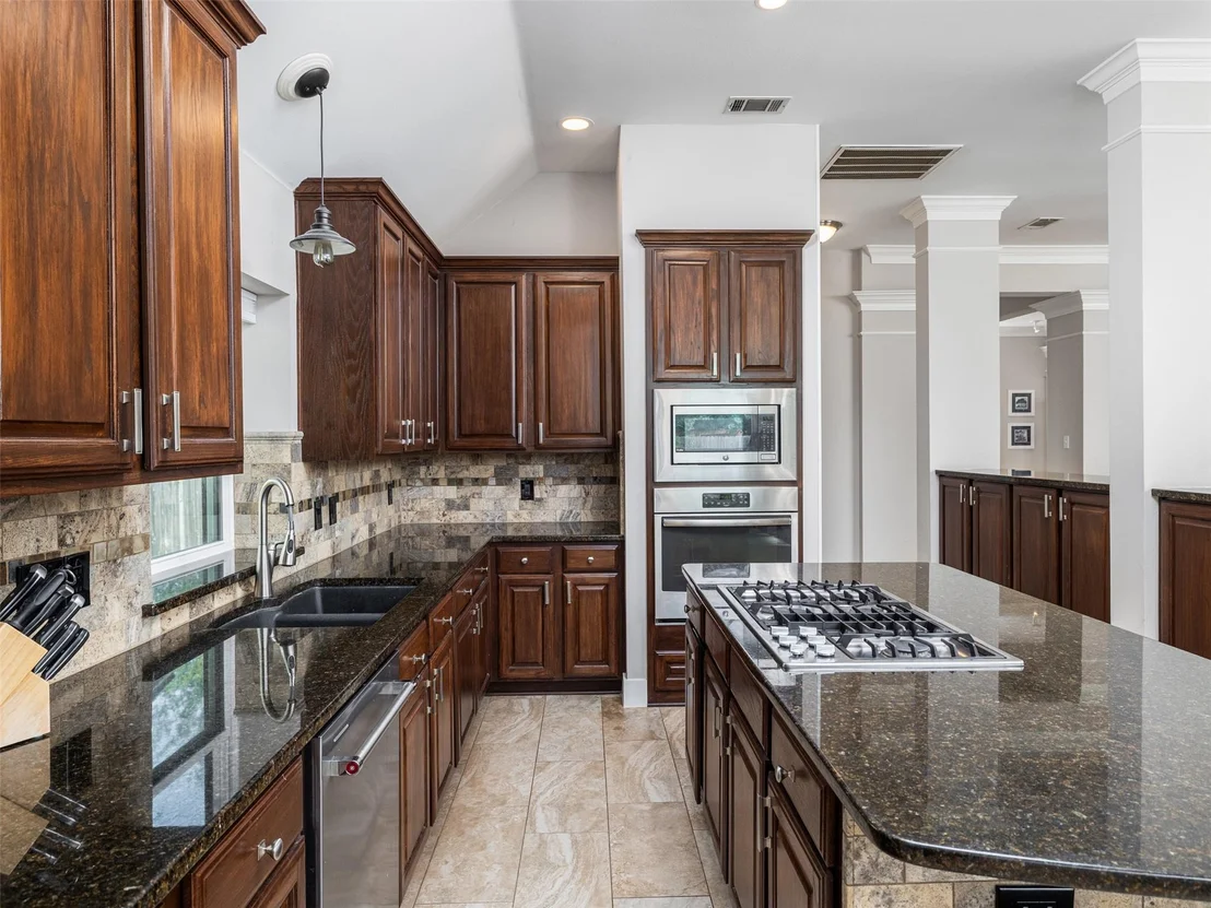 Photo of 10025 Scull Creek DR