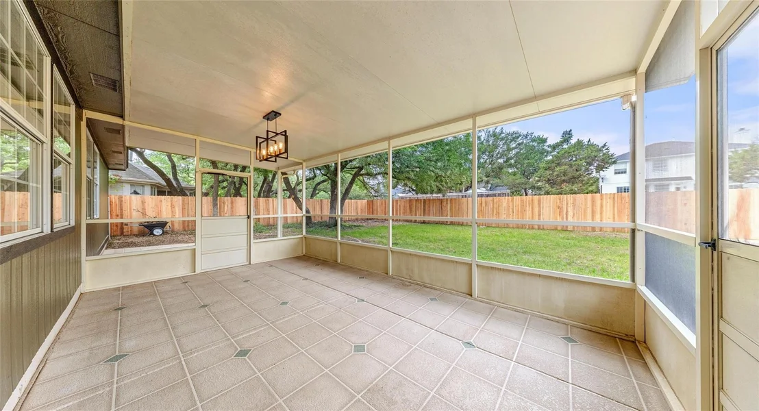 Photo of 412 Tamara DR
