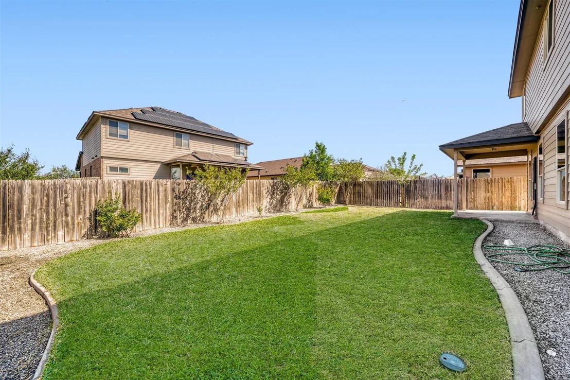 Photo of 301 Serpentine LN
