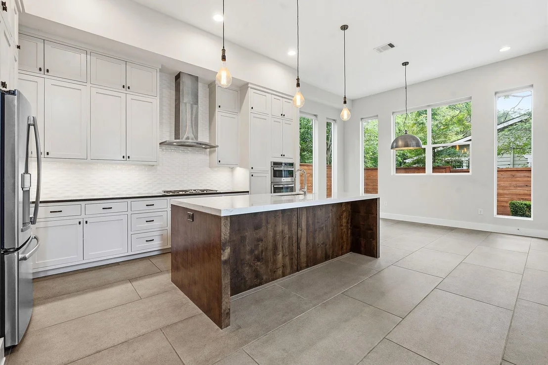 Photo of 1307 Clifford Ave