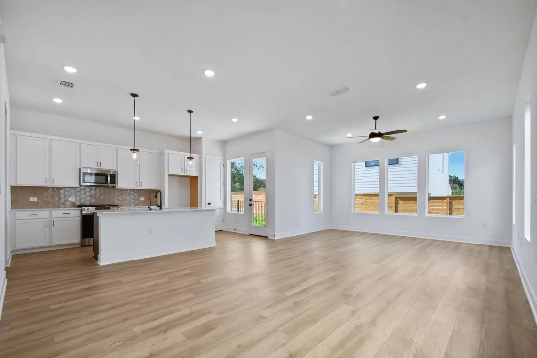 Photo of 1410 Rambling Rose RD