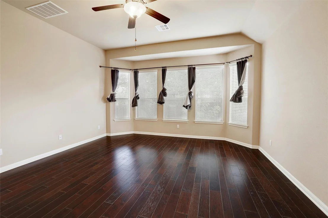 Photo of 2616 Hilltop Divide LN