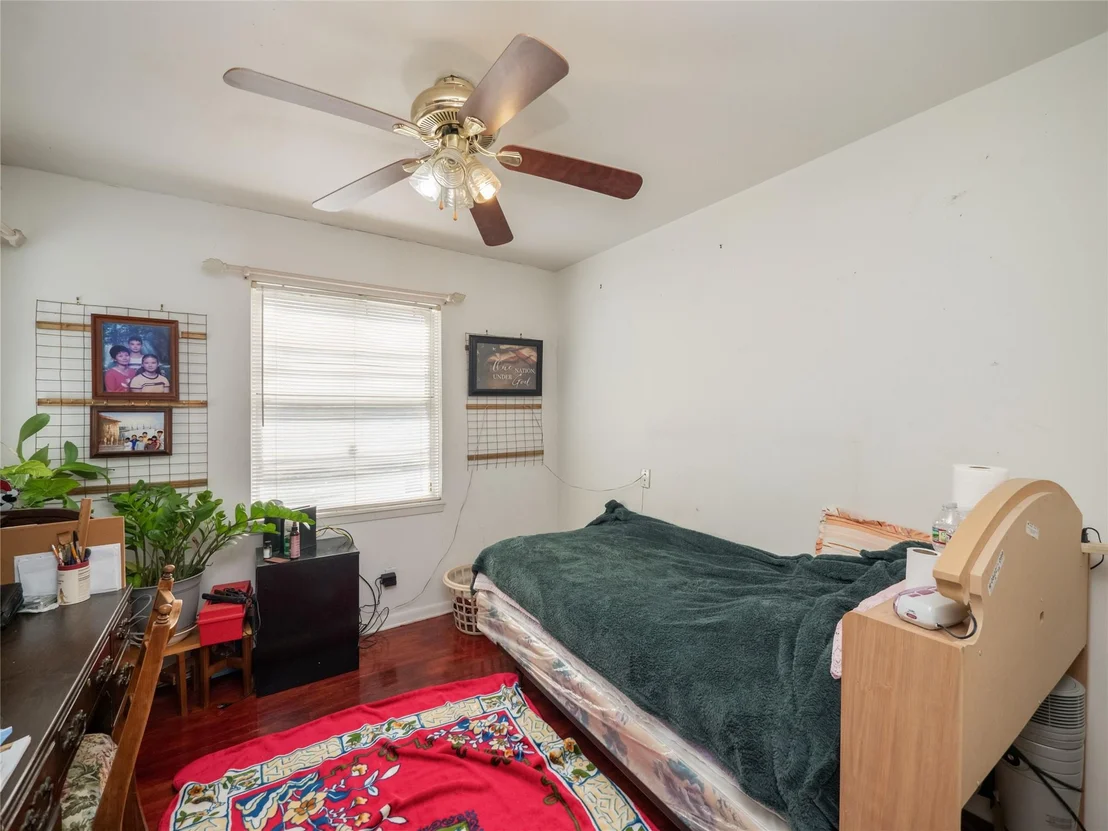 Photo of 1409 Zephyr RD