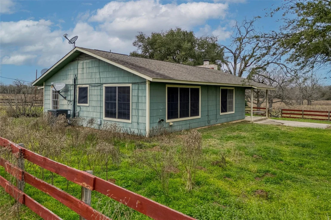 Photo of 103 Robin LN