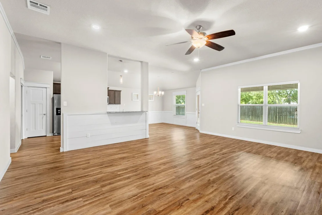 Photo of 445 Bella Rose DR