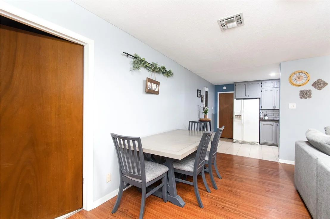 Photo of 531 Santa Rosa RD