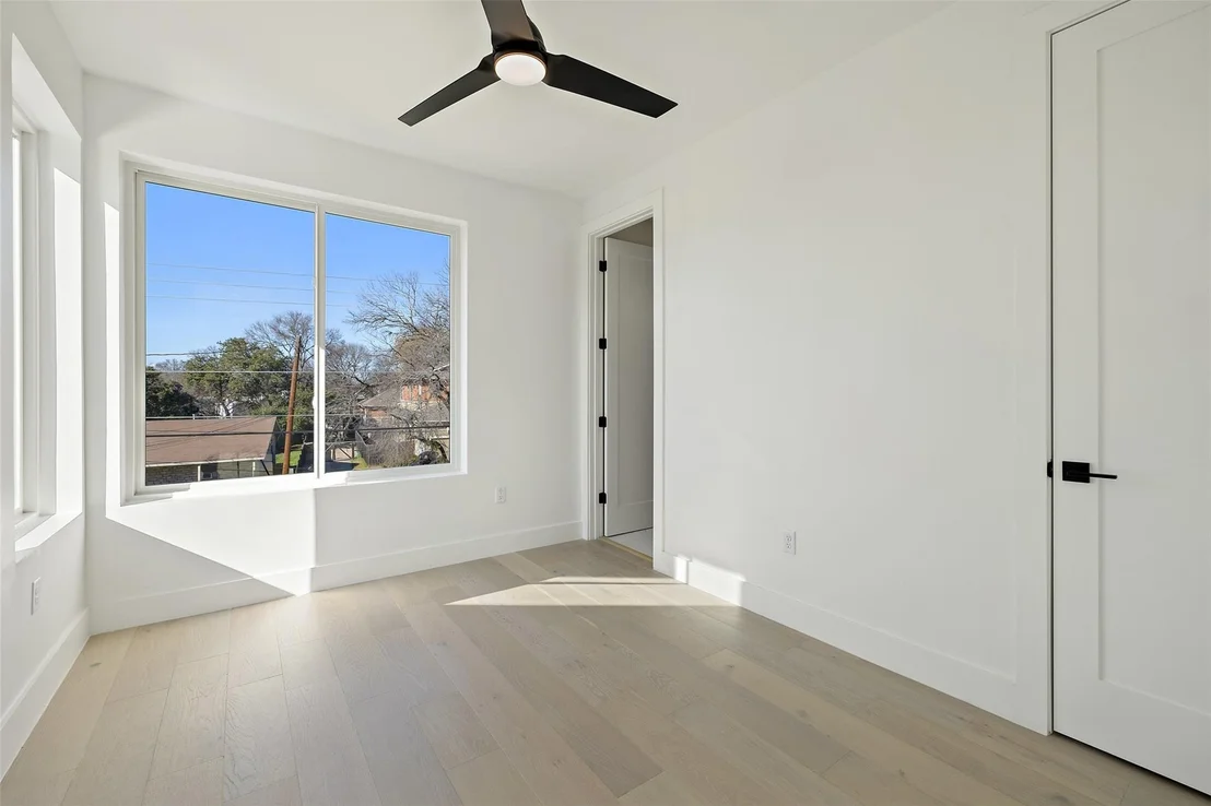 Photo of 2537 Sol Wilson Ave