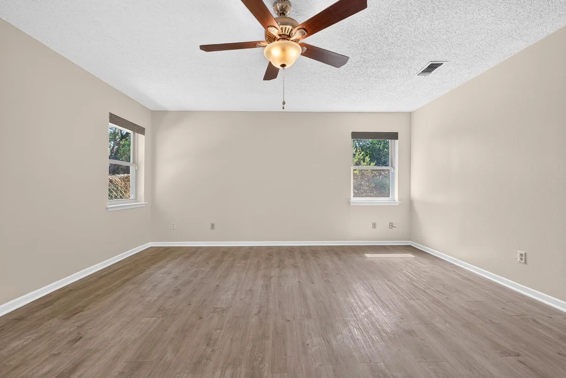Photo of 381 County Road 4755