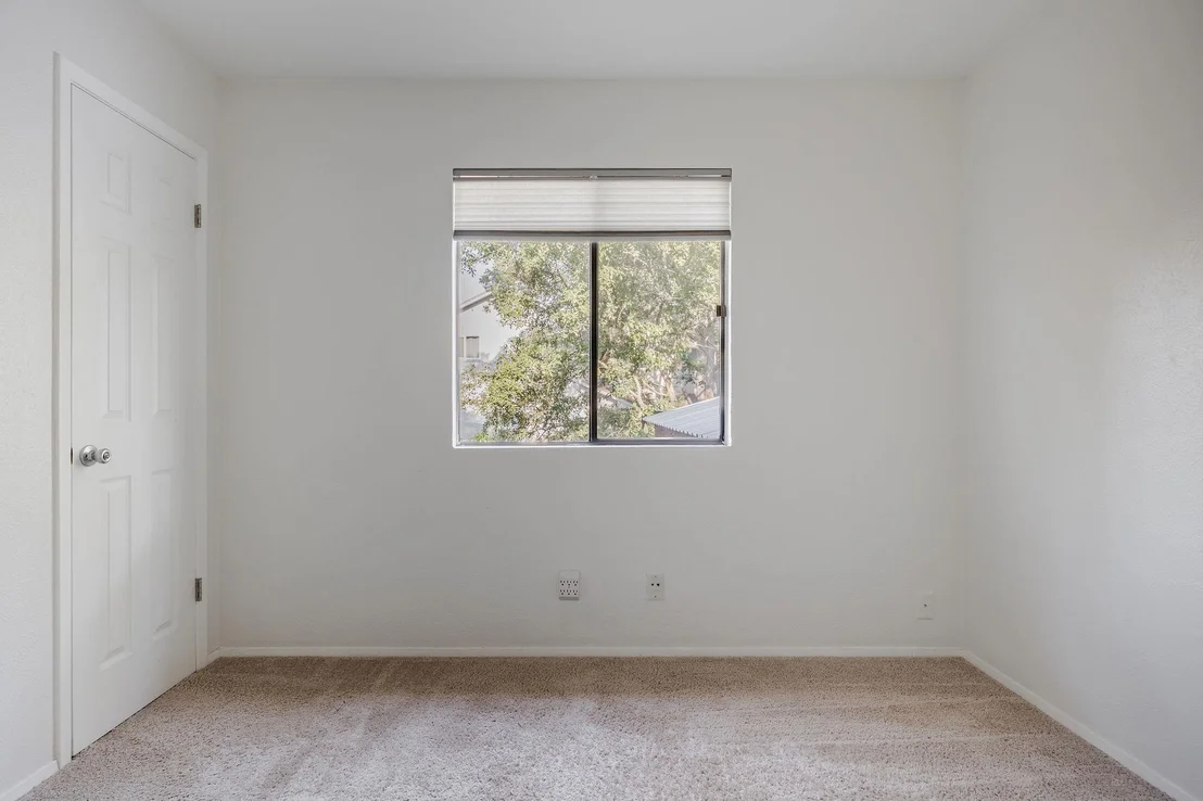 Photo of 7806 Beauregard CIR