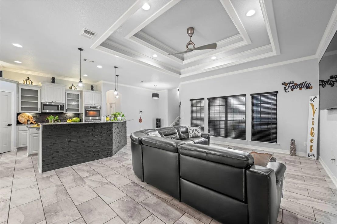 Photo of 4906 Deerwood LOOP