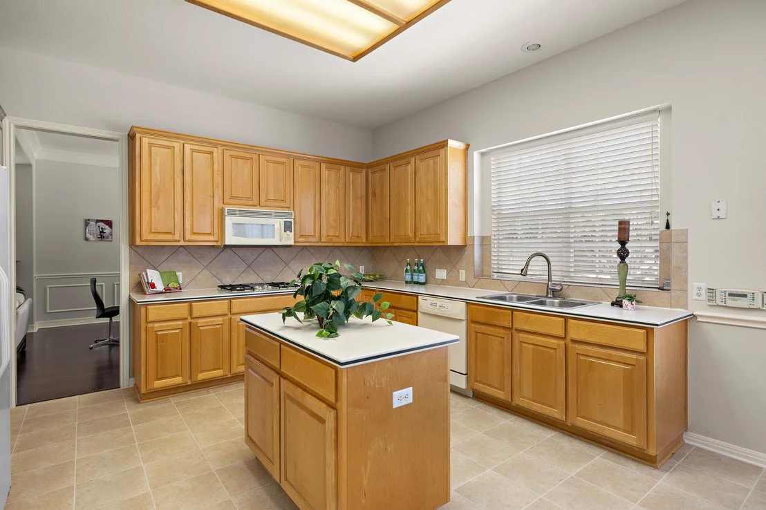 Photo of 3818 Forest Creek DR