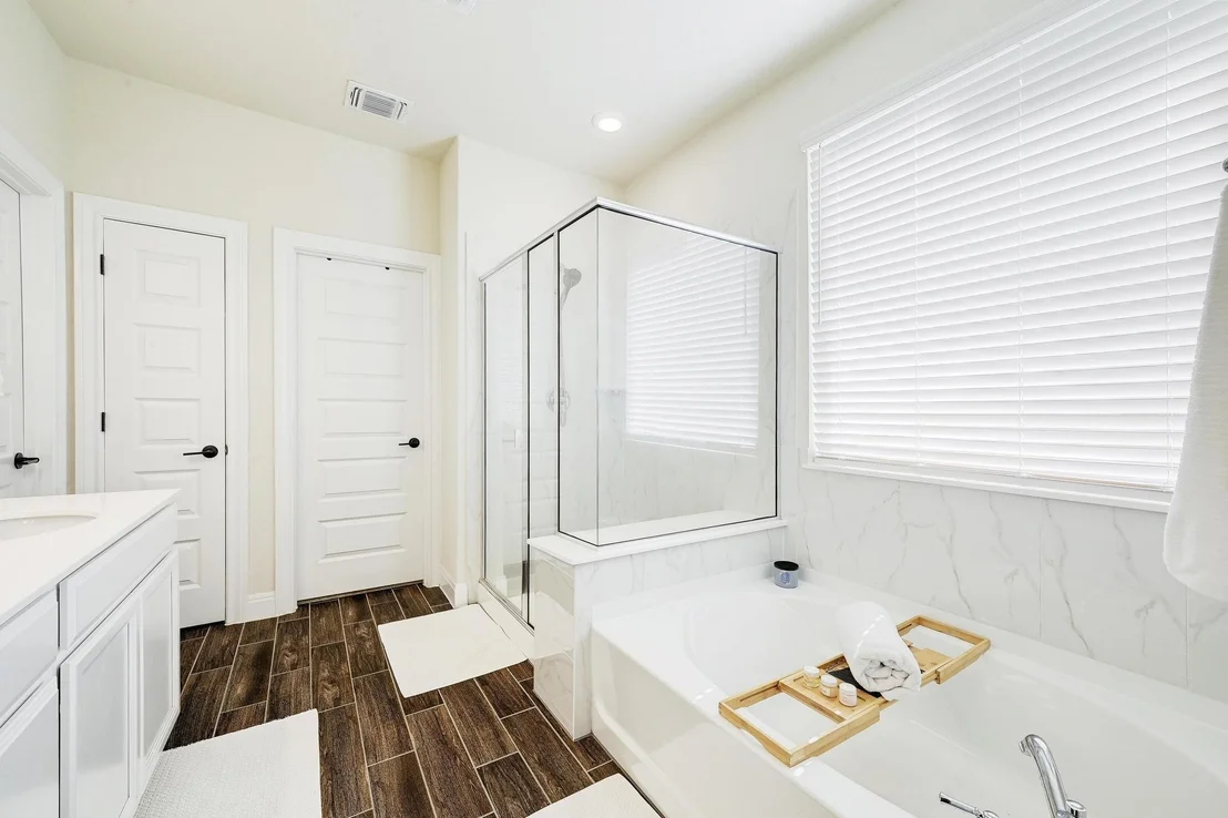 Photo of 6409 Folsom Ave