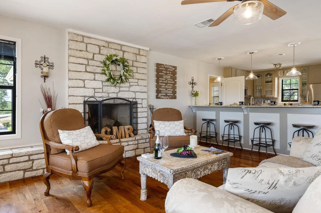 Photo of 25404 Hamilton Pool RD