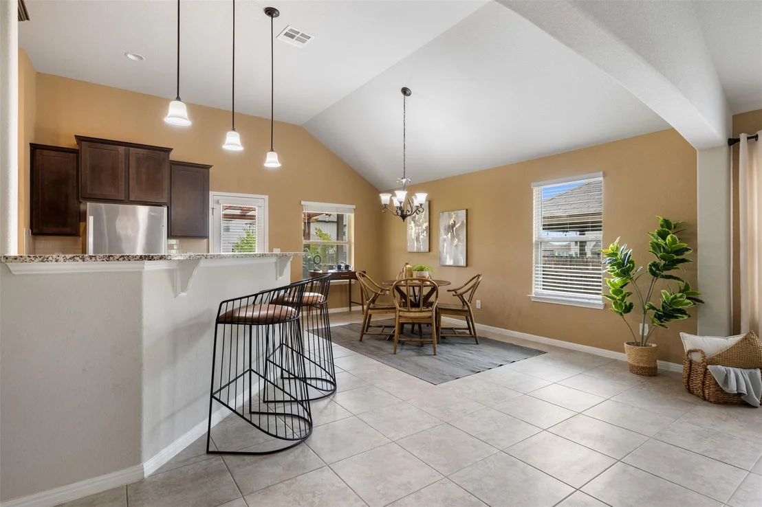 Photo of 433 Rusk Bluff Ave