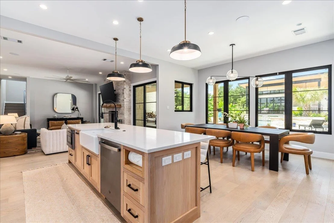 Photo of 9600 Stratus DR