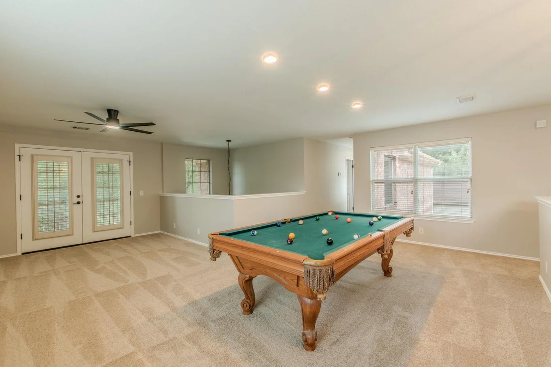 Photo of 3988 Lord Byron CIR