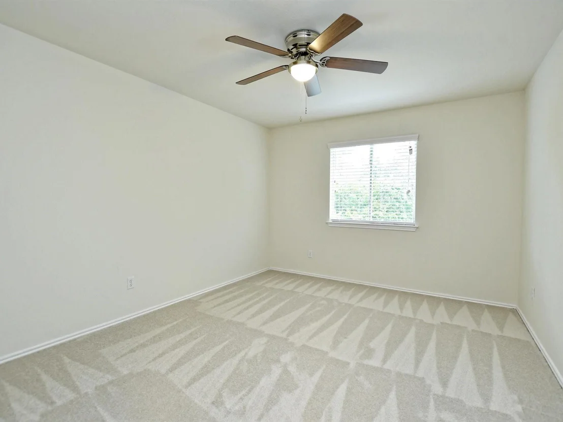 Photo of 12316 Uttimer LN