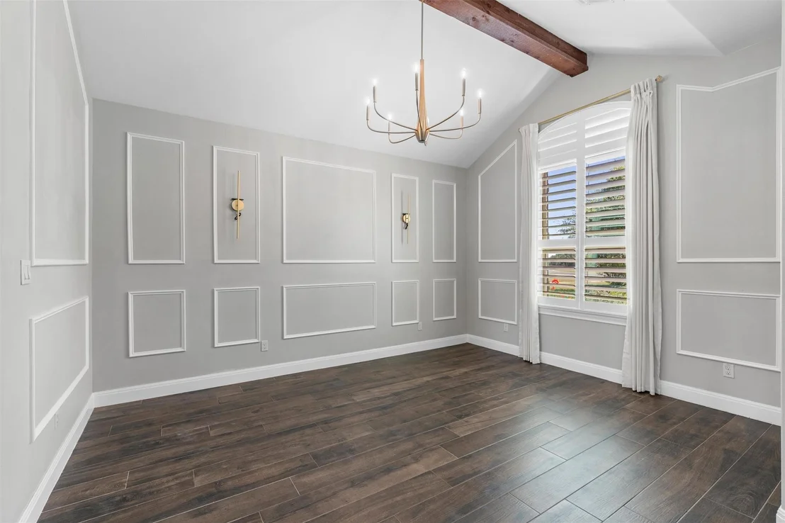 Photo of 152 Whitney Woods CIR