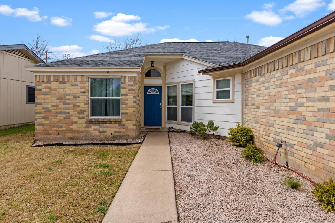 Photo of 2320 Windsong TRL