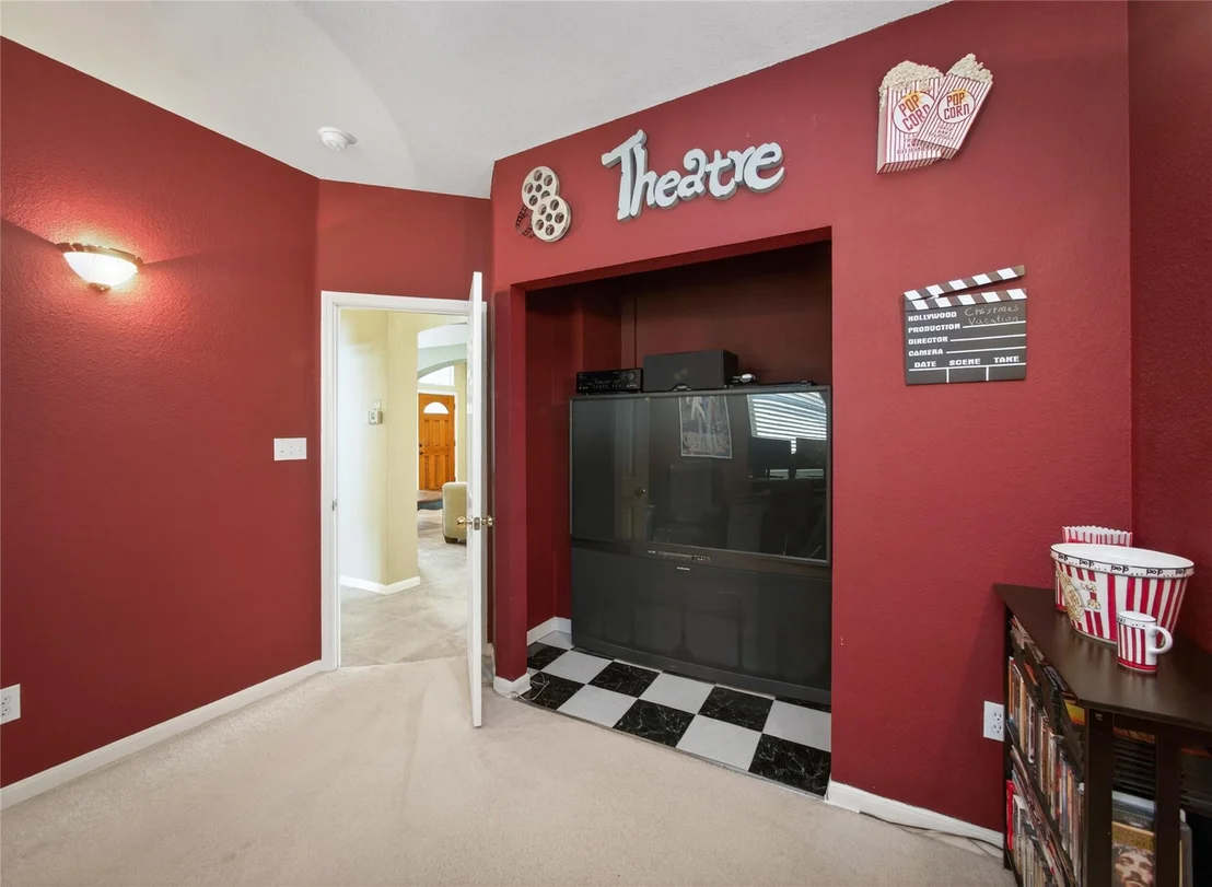 Photo of 2913 Clinton PL
