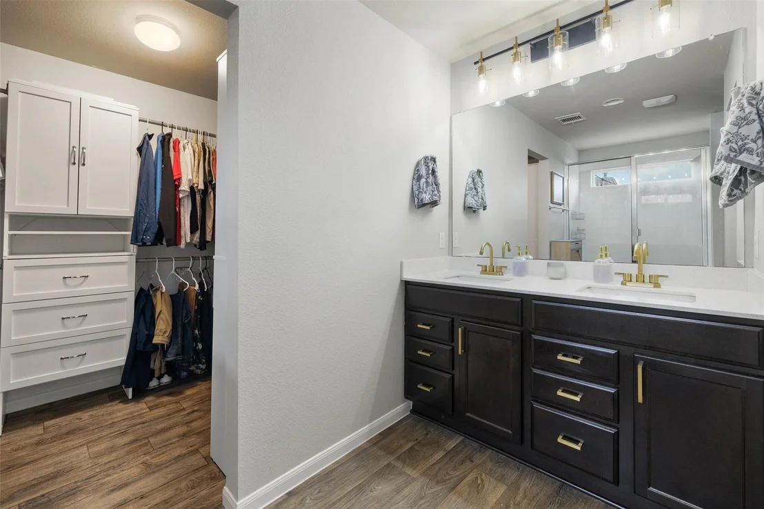 Photo of 104 San Bernard TRL