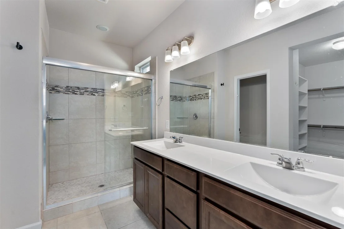 Photo of 463 Bridgestone WAY