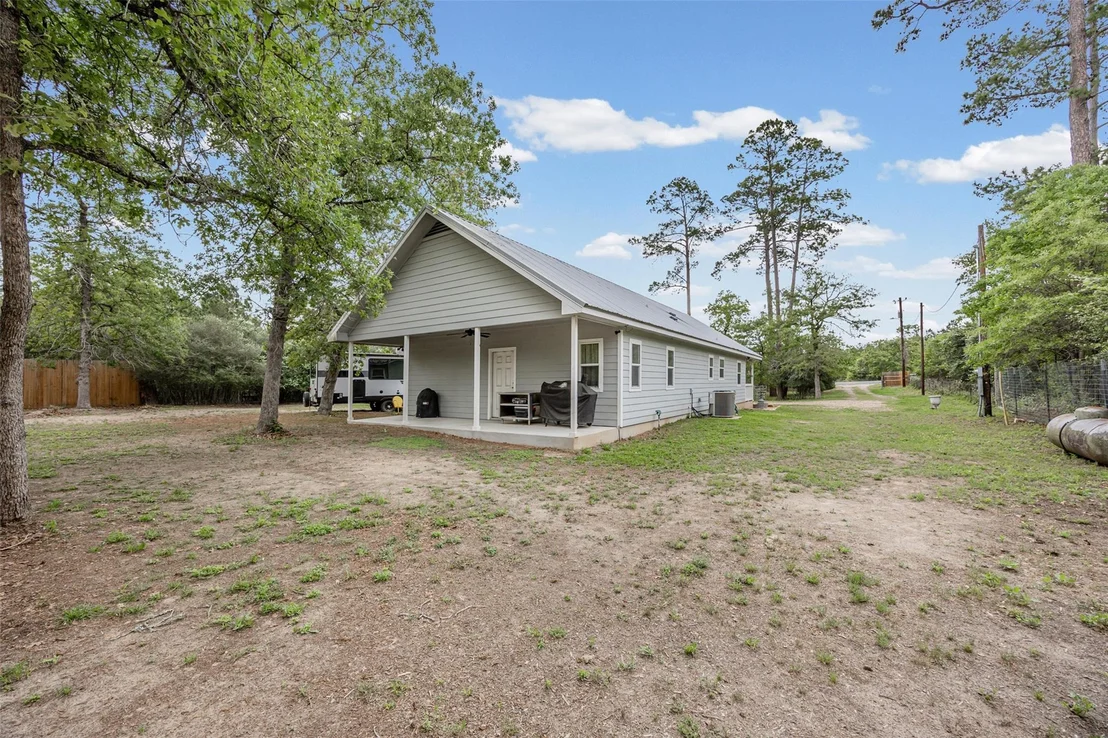 Photo of 198 W Kelley RD
