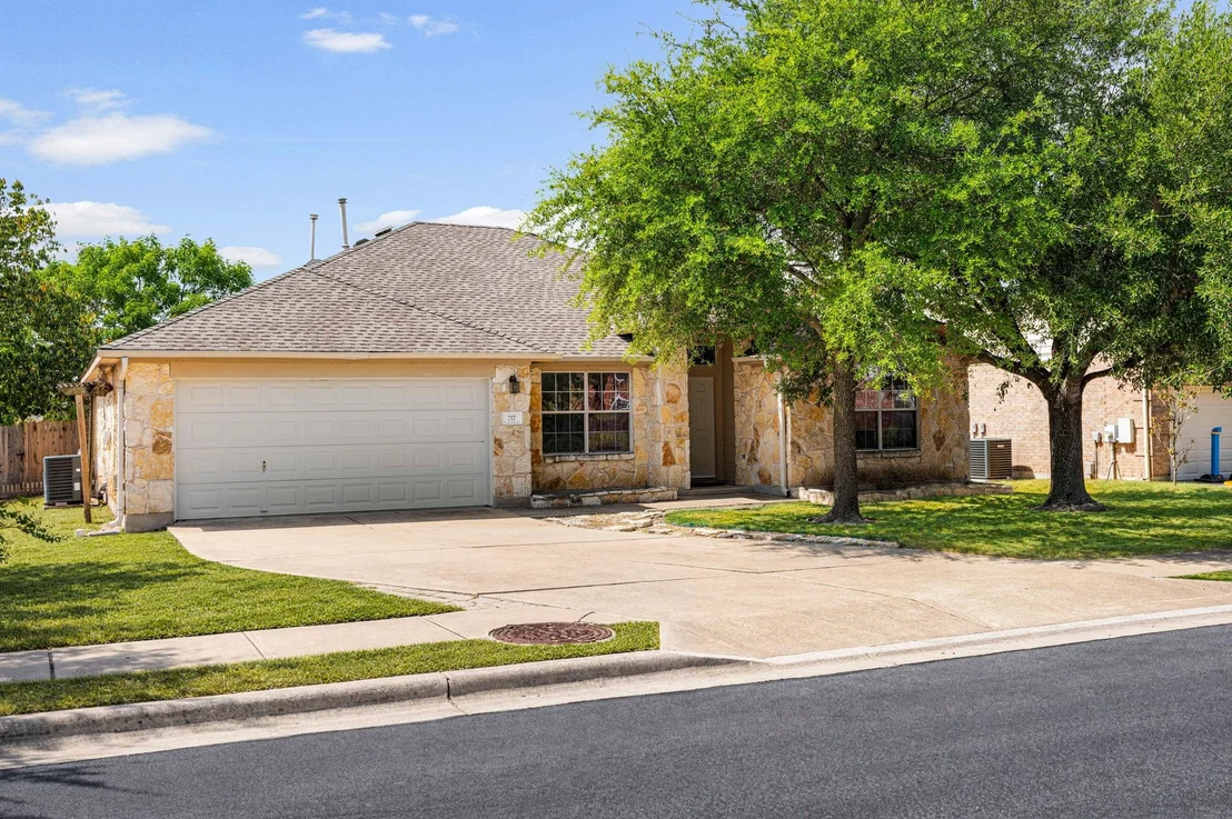 Photo of 717 Windsor Castle DR