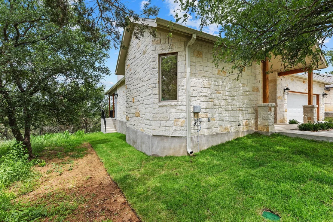 Photo of 1110 Monterrey Oak CIR