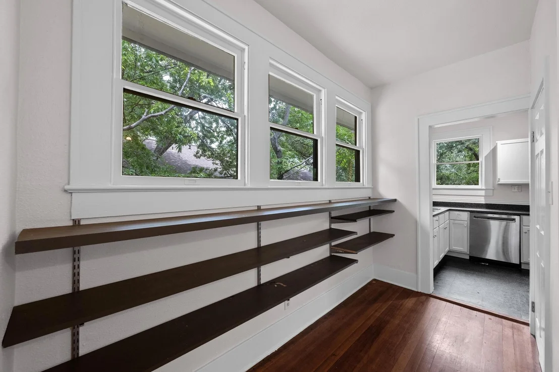 Photo of 713 Patterson Ave