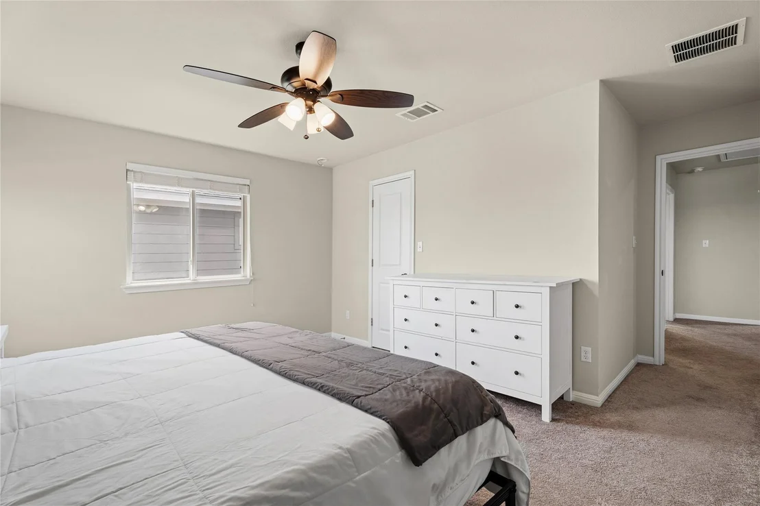 Photo of 237 Driftwood LN