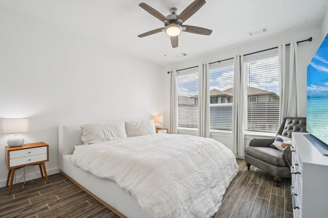 Photo of 6501 Night Chinook DR
