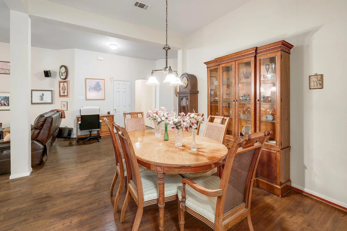 Photo of 210 Buoy CIR