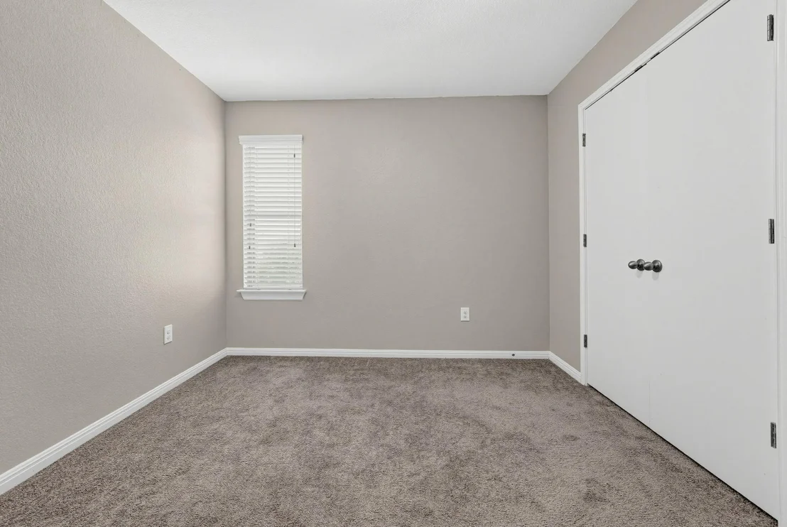 Photo of 266 Twisted Oaks LN