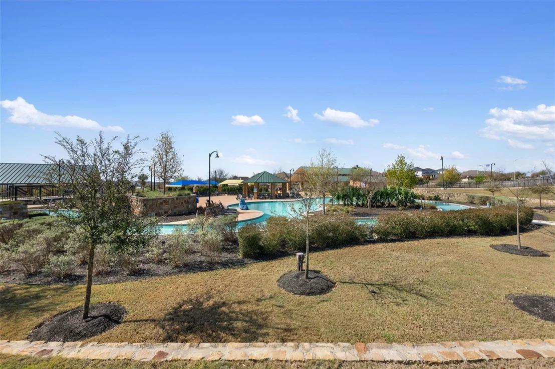 Photo of 128 Sugarberry DR