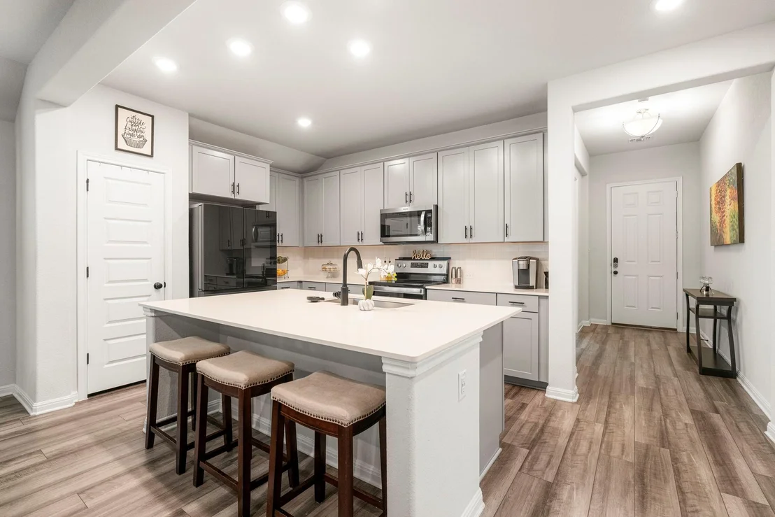 Photo of 19412 Forman DR