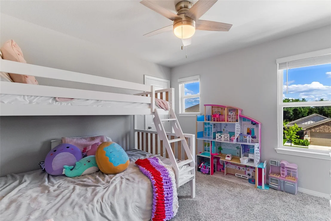 Photo of 516 Longmount CV