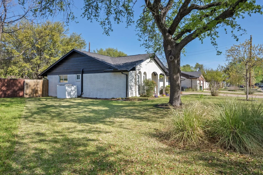 Photo of 8608 Donna Gail DR