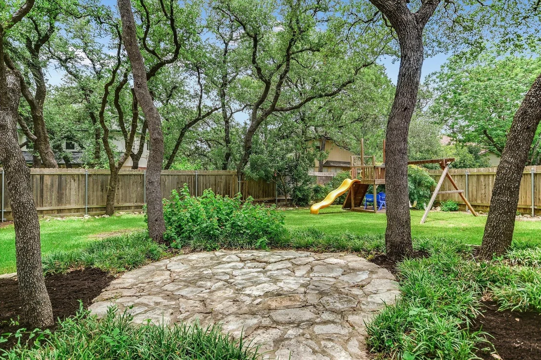 Photo of 13247 Darwin LN